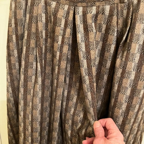 Seasons size 4 browns grey black skirt - Picture 3 of 10